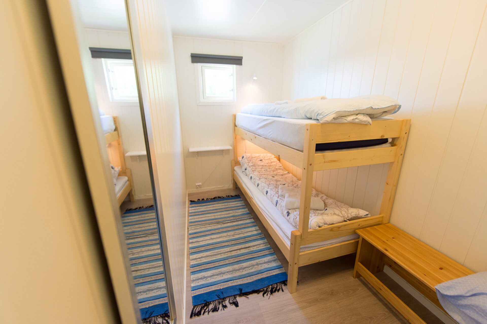 Rorbu 1 – apartament 75 m² dla 8 osób w Fagervika, zdjęcie 5