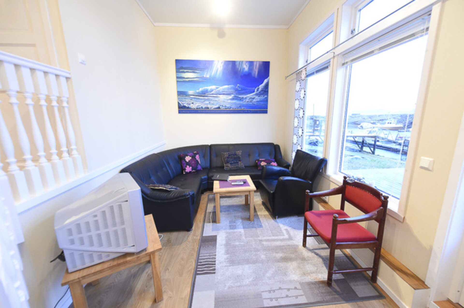 Rorbu 2 – apartament 50 m² dla 4 osób z tarasem, zdjęcie 2