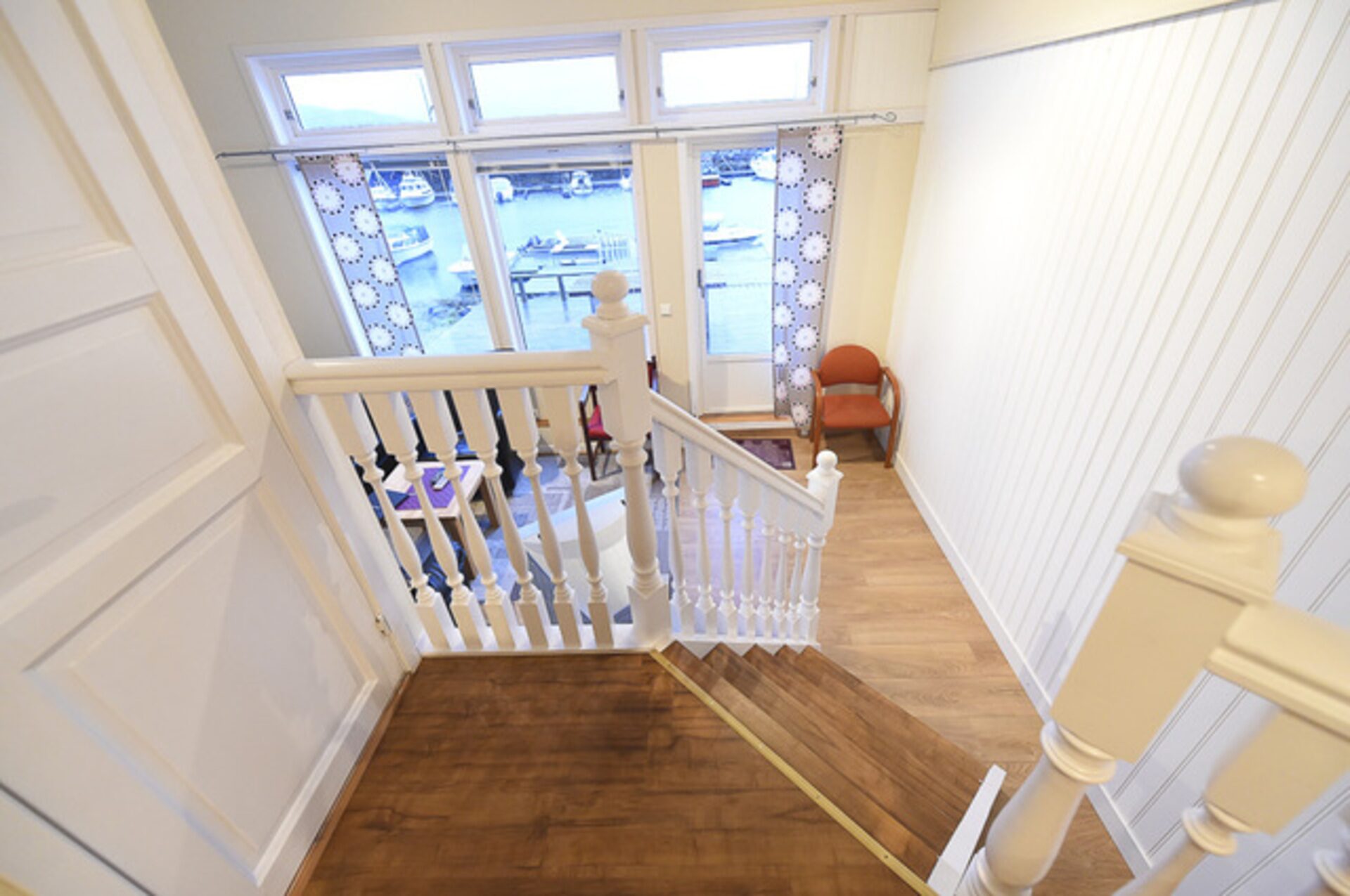 Rorbu 2 – apartament 50 m² dla 4 osób z tarasem, zdjęcie 3