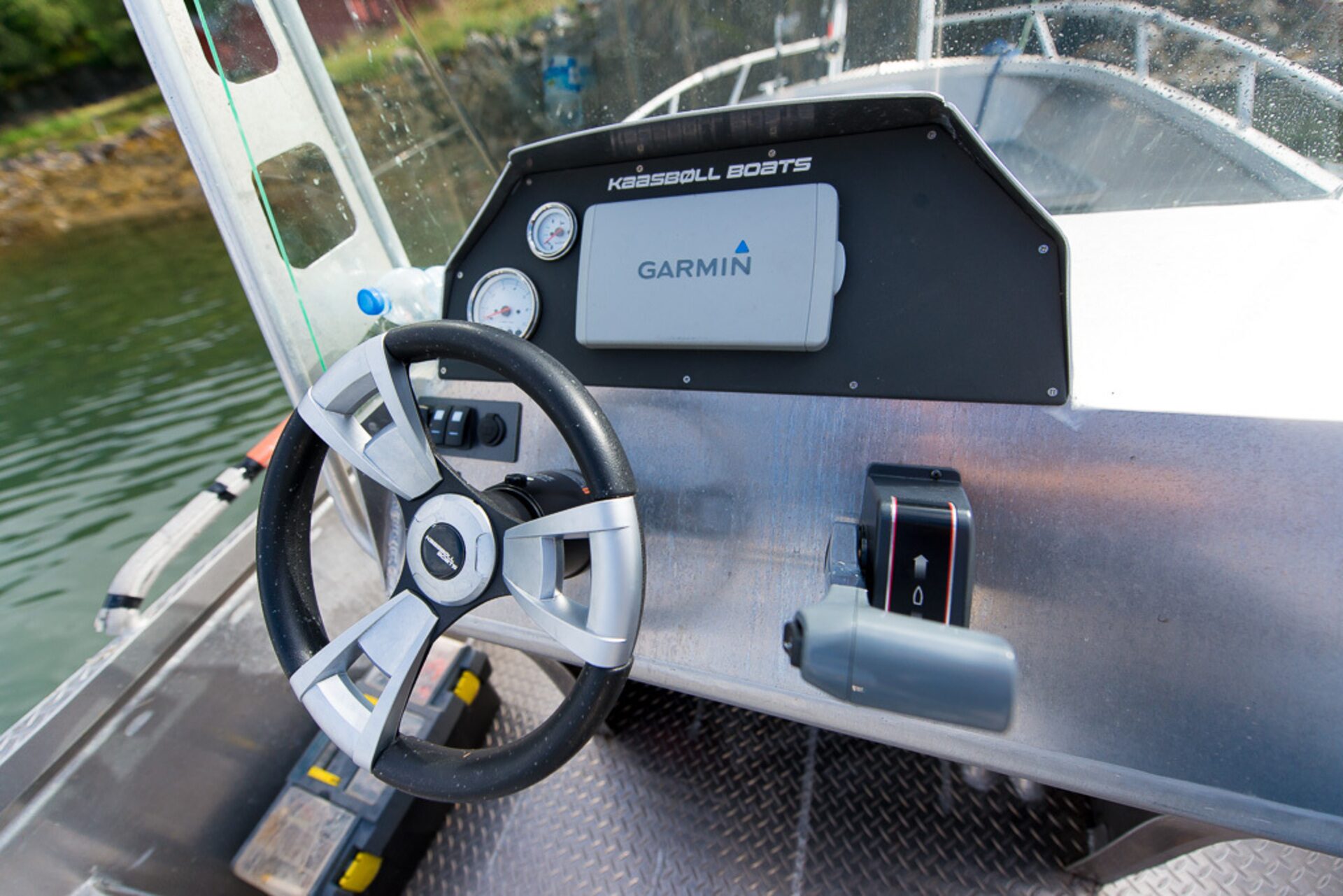 Łódź Kassboll 70 HP – 19 ft, silnik Suzuki, zdjęcie 7