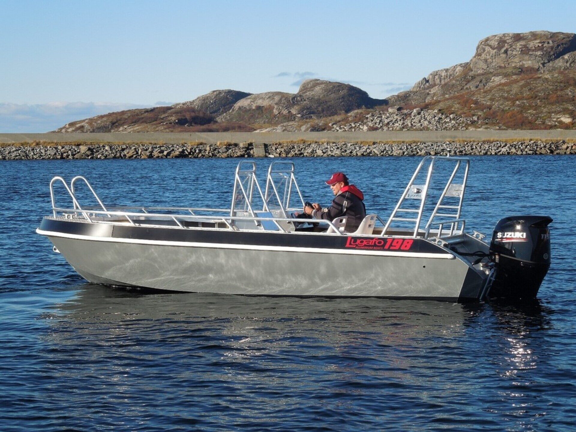 Łódź Lugafo 115 HP – 19,1 ft, echosonda i GPS Garmin, zdjęcie 5